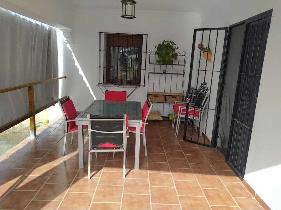 Agradable Casa Con Piscina En La Serrania. Holiday home