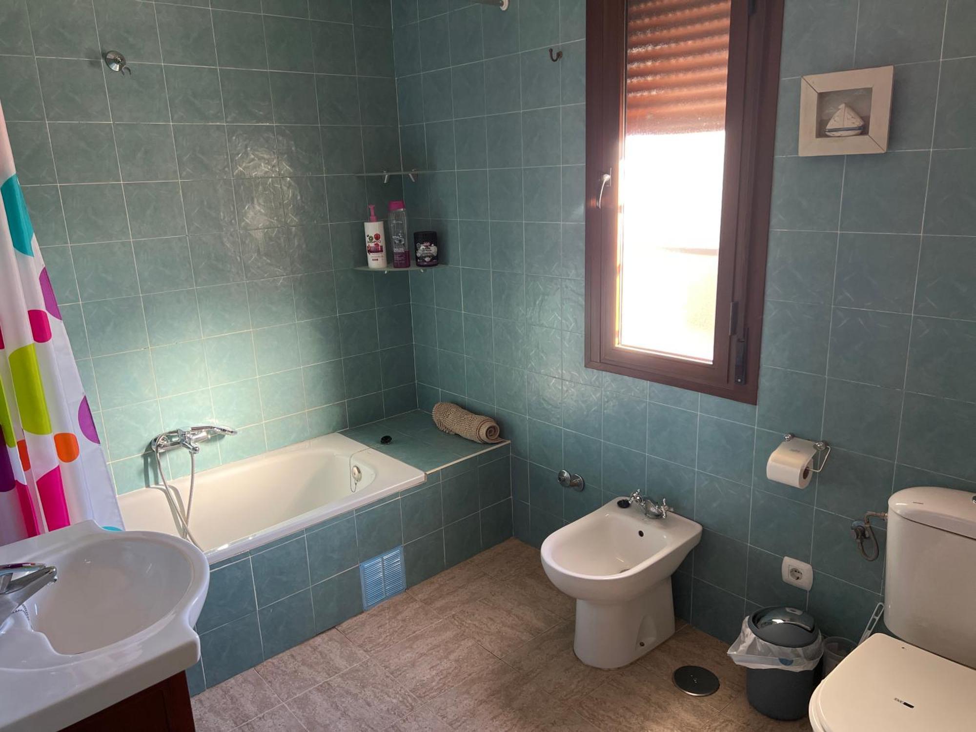 Agradable Casa Con Piscina En La Serrania. Arriate